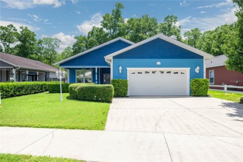 House in Ocala, Florida 3 bedrooms, 170.29 sq.m. № 1853514 - photo 1