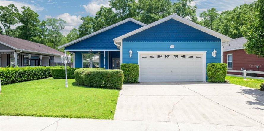 House in Ocala, Florida 3 bedrooms, 170.29 sq.m. № 1853514
