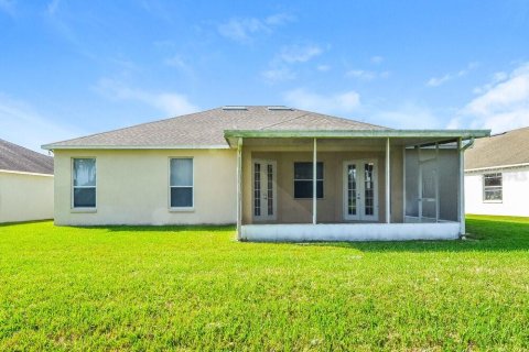 Villa ou maison à louer à Kissimmee, Floride: 3 chambres, 174.1 m2 № 2406630 - photo 15