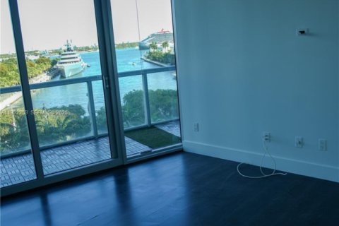 Copropriété à louer à Miami, Floride: 1 chambre, 113.34 m2 № 1990817 - photo 30