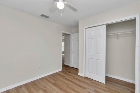 House in Ocala, Florida 3 bedrooms, 128.21 sq.m. № 1894767 - photo 16