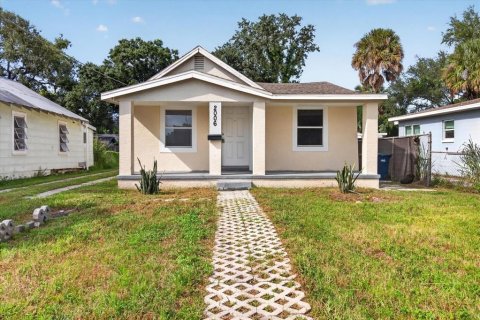 Casa en Tampa, Florida 3 dormitorios, 115.38 m2 № 2370735