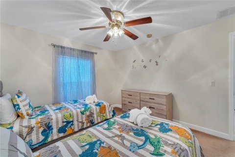 House in Davenport, Florida 4 bedrooms, 177.91 sq.m. № 1721849 - photo 16