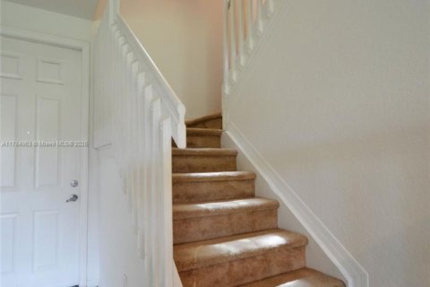 Touwnhouse à louer à North Lauderdale, Floride: 3 chambres, 152.36 m2 № 1726995 - photo 15