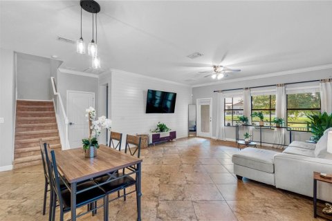 Villa ou maison à vendre à Tampa, Floride: 5 chambres, 355.07 m2 № 2220977 - photo 5