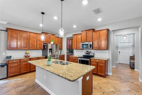 Villa ou maison à vendre à Tampa, Floride: 5 chambres, 355.07 m2 № 2220977 - photo 17