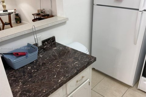 Copropriété à louer à Deerfield Beach, Floride: 1 chambre, 65.03 m2 № 2072048 - photo 5