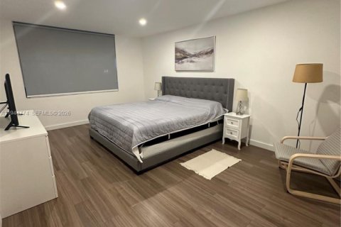 Condo in Aventura, Florida, 1 bedroom  № 2001384 - photo 9