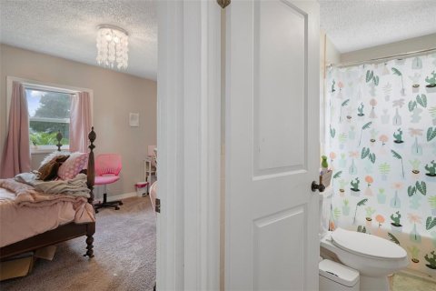 House in Saint Petersburg, Florida 5 bedrooms, 230.03 sq.m. № 1648697 - photo 28