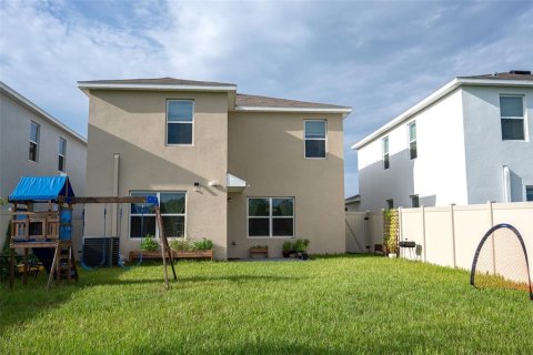 Villa ou maison à vendre à Zephyrhills, Floride: 3 chambres, 182.18 m2 № 2207225 - photo 2