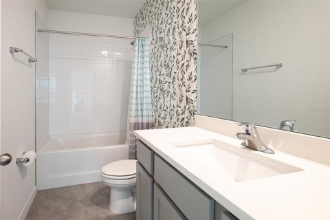 Villa ou maison à vendre à Zephyrhills, Floride: 3 chambres, 182.18 m2 № 2207225 - photo 29