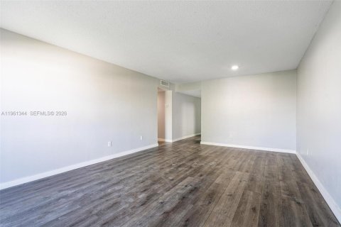 Condo à Miami, Floride, 2 chambres  № 2023227