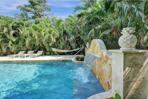House in Wilton Manors, Florida 3 bedrooms, 148.27 sq.m. № 2189259 - photo 27