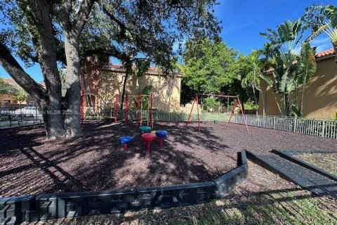 Condominio en alquiler en Dania Beach, Florida, 3 dormitorios, 129.23 m2 № 1834326 - foto 7