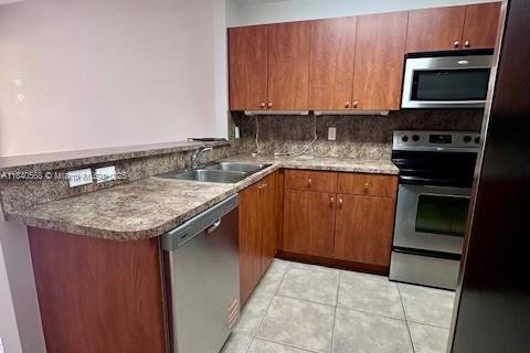 Condominio en alquiler en Dania Beach, Florida, 3 dormitorios, 129.23 m2 № 1834326 - foto 15