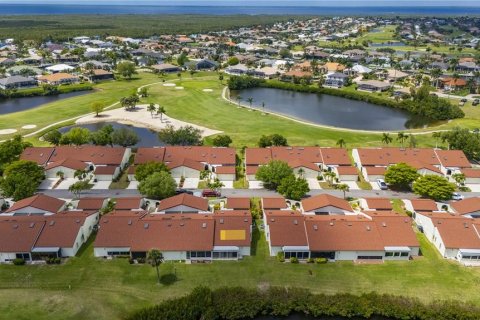House in Punta Gorda, Florida 2 bedrooms, 146.04 sq.m. № 2395929 - photo 25