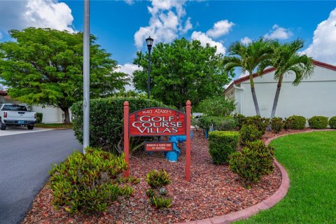 House in Punta Gorda, Florida 2 bedrooms, 146.04 sq.m. № 2395929 - photo 18