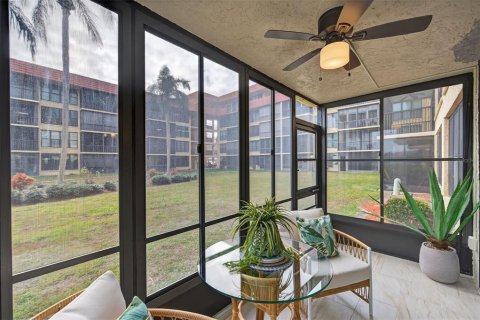 Copropriété à vendre à Indian Shores, Floride: 2 chambres, 91.51 m2 № 2223292 - photo 23
