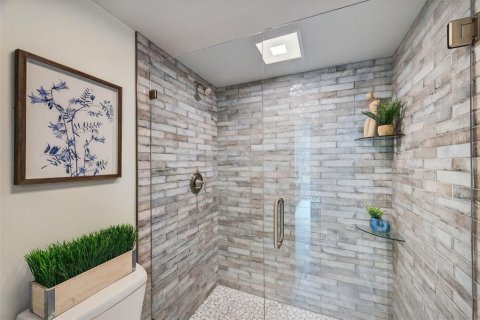 Copropriété à vendre à Indian Shores, Floride: 2 chambres, 91.51 m2 № 2223292 - photo 12