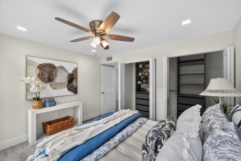 Copropriété à vendre à Indian Shores, Floride: 2 chambres, 91.51 m2 № 2223292 - photo 22