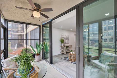 Copropriété à vendre à Indian Shores, Floride: 2 chambres, 91.51 m2 № 2223292 - photo 25