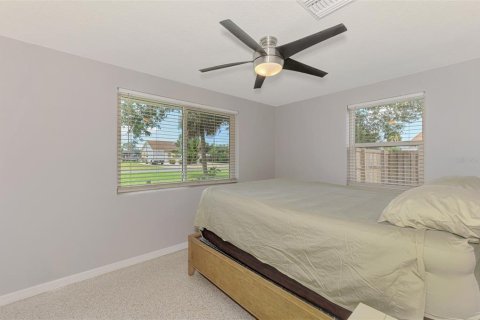 House in Englewood, Florida 2 bedrooms, 91.97 sq.m. № 1905625 - photo 20