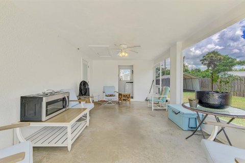 House in Englewood, Florida 2 bedrooms, 91.97 sq.m. № 1905625 - photo 28