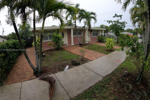 Appartement à louer à Hollywood, Floride: 1 chambre, 197.14 m2 № 1938204 - photo 5