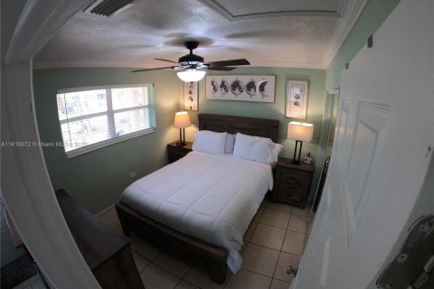 Apartamento en alquiler en Hollywood, Florida, 1 dormitorio, 197.14 m2 № 1938204 - foto 9