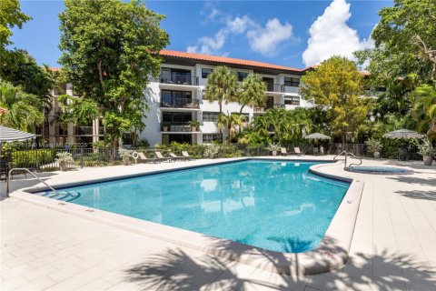 Copropriété à vendre à Key Biscayne, Floride: 2 chambres, 134.71 m2 № 1938793 - photo 22