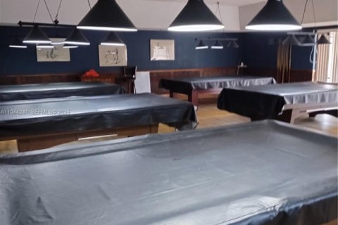 Condo in Sunrise, Florida, 2 bedrooms  № 2001599 - photo 14