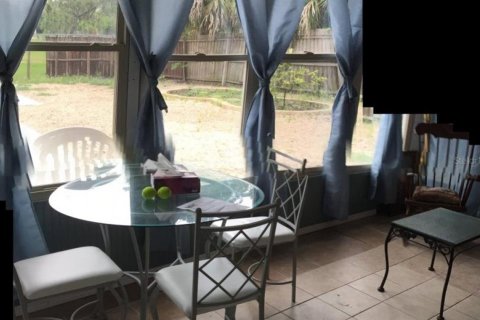 Casa en alquiler en Saint Petersburg, Florida, 3 dormitorios, 130.06 m2 № 1684434 - foto 6