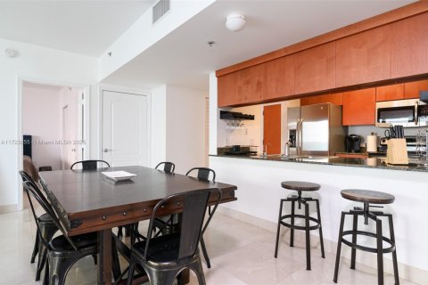 Condominio en venta en Miami, Florida, 2 dormitorios, 115.66 m2 № 1859932 - foto 19