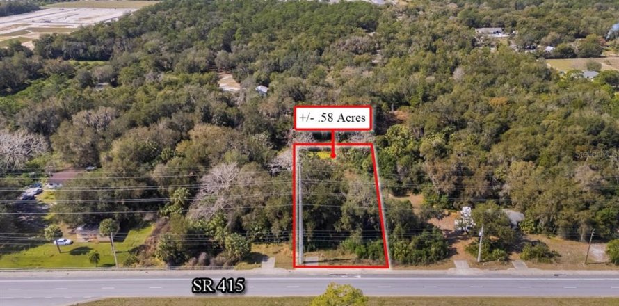 Terrain à Osteen, Floride № 1562931