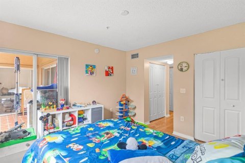 Condo in Coconut Creek, Florida, 2 bedrooms  № 2177916 - photo 23