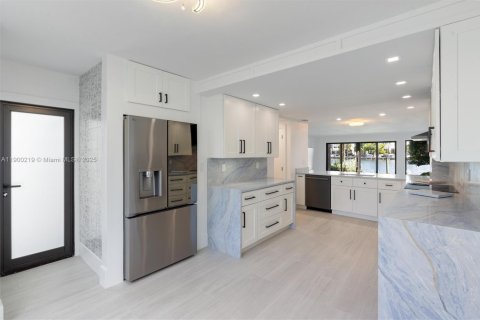 Adosado en venta en Fort Lauderdale, Florida, 2 dormitorios, 176.89 m2 № 1951949 - foto 26