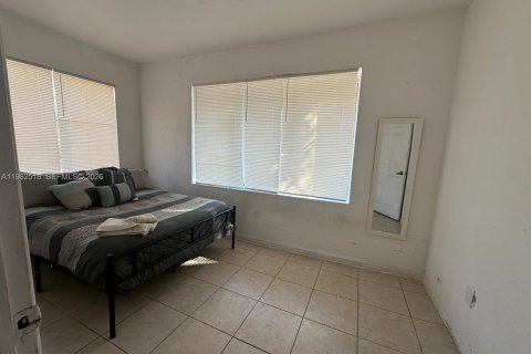 Apartment in Miami, Florida 1 bedroom, 57.13 sq.m. № 2045283 - photo 9