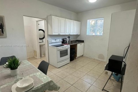 Apartment in Miami, Florida 1 bedroom, 57.13 sq.m. № 2045283 - photo 5