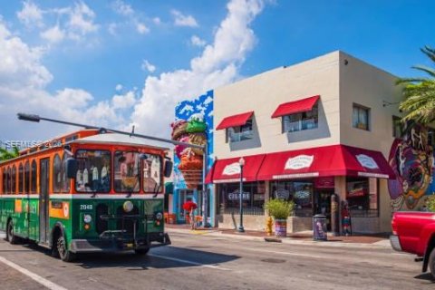 Apartment in Miami, Florida 1 bedroom, 57.13 sq.m. № 2045283 - photo 16