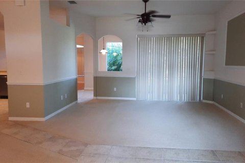 House in Ormond Beach, Florida 3 bedrooms, 196.12 sq.m. № 2213597 - photo 24