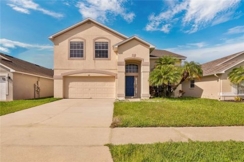 House in Kissimmee, Florida 4 bedrooms, 215.44 sq.m. № 1835200 - photo 1