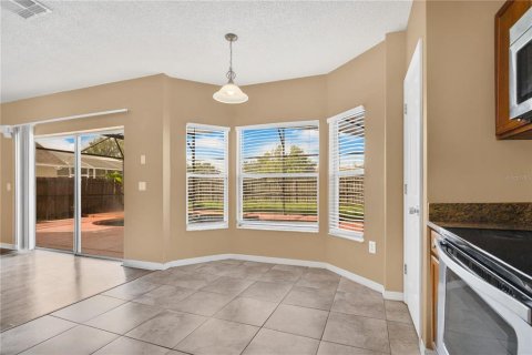 House in Kissimmee, Florida 4 bedrooms, 215.44 sq.m. № 1835200 - photo 10
