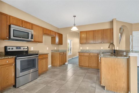 House in Kissimmee, Florida 4 bedrooms, 215.44 sq.m. № 1835200 - photo 8