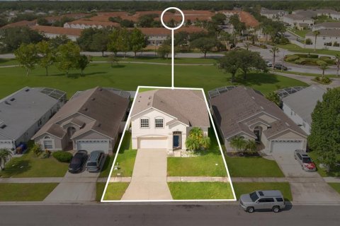 House in Kissimmee, Florida 4 bedrooms, 215.44 sq.m. № 1835200 - photo 24