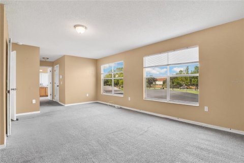 House in Kissimmee, Florida 4 bedrooms, 215.44 sq.m. № 1835200 - photo 15