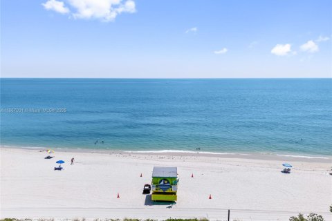 Copropriété à vendre à Miami Beach, Floride: 1 chambre, 50.72 m2 № 1923291 - photo 2