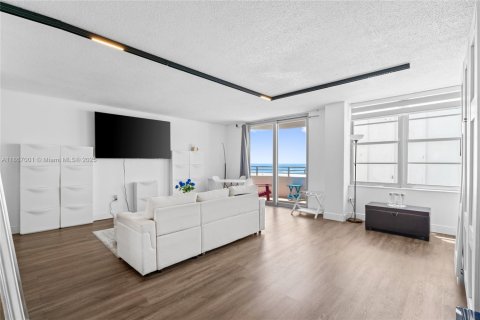 Copropriété à vendre à Miami Beach, Floride: 1 chambre, 50.72 m2 № 1923291 - photo 24