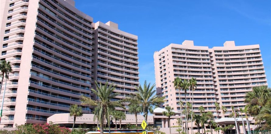 Condominio en Clearwater, Florida, 2 dormitorios  № 1534303