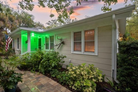 Casa en venta en Dunedin, Florida, 2 dormitorios, 114.83 m2 № 2214776 - foto 2