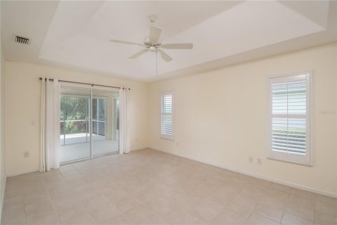 House in Ocala, Florida 3 bedrooms, 181.16 sq.m. № 1273483 - photo 13